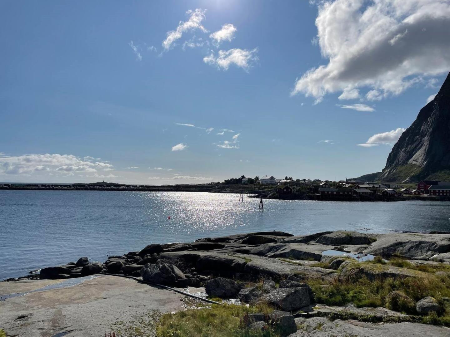 Nordlandshus Ved Havet Pa Reine, Lofoten Экстерьер фото